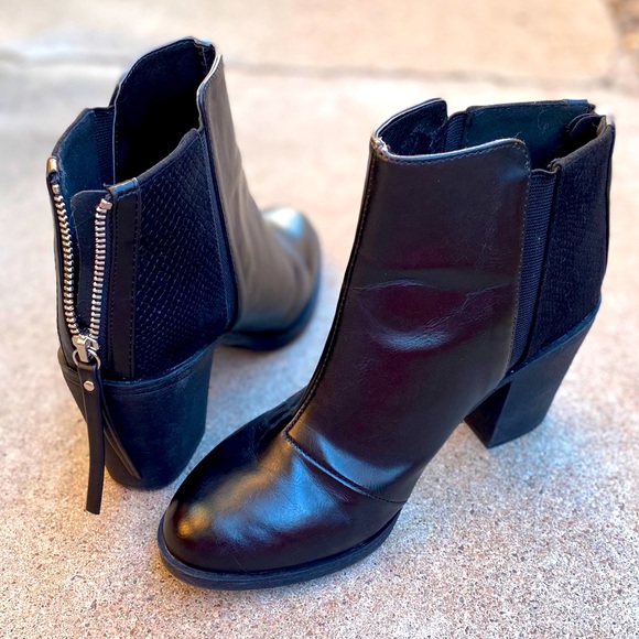 Divided H&M | Beautiful Black heeled booties - Picture 14 of 16